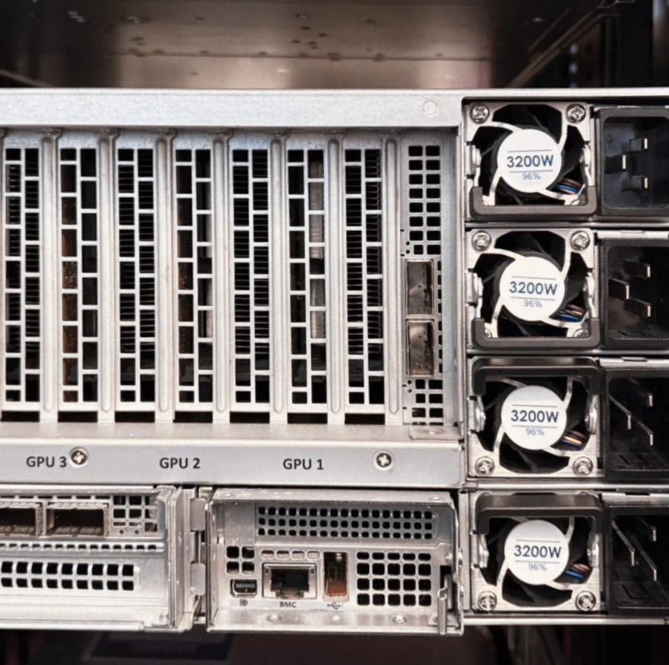 Chenbro with FSP3200-20HM CRPS